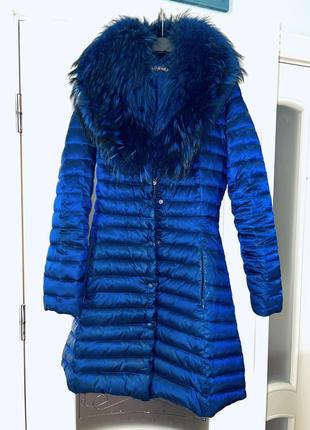 Стильне пальто love republic красивого синього кольору(індиго)коміром (єнот