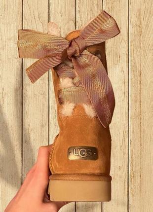 Жіночі угги bailey bow chestnut short | ugg