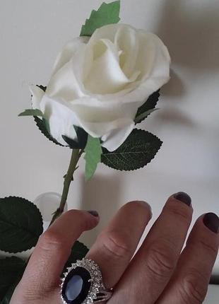 Красиве кільце