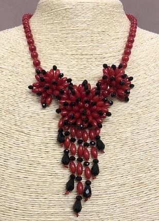 Намисто з коралу 8 мм+- із чеським склом l-52см+-