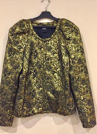 Нарядный жакет из парчи