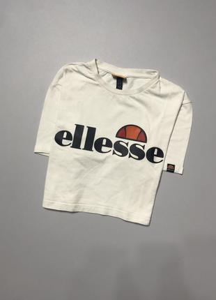 Топ ellesse