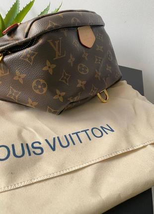 Сумка бананка в стилі louis vuitton жіноча шкіряна преміум якість