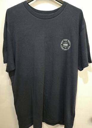 Футболка vans