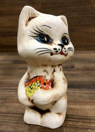 Фигурка кот с рыбкой (высота 15 см) керамика символ года2 фото