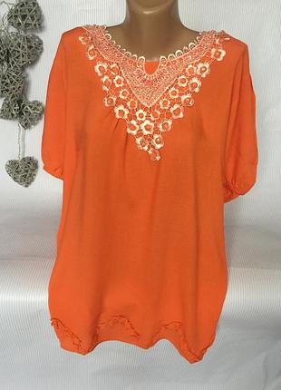 Легка футболка