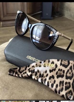Очки roberto cavalli