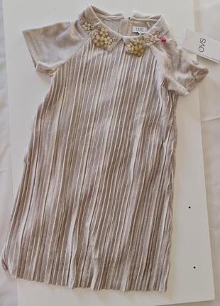 Оксамитова сукня з гарним комірцем2 фото