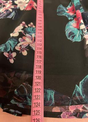 Черный в цветах сарафан длинный