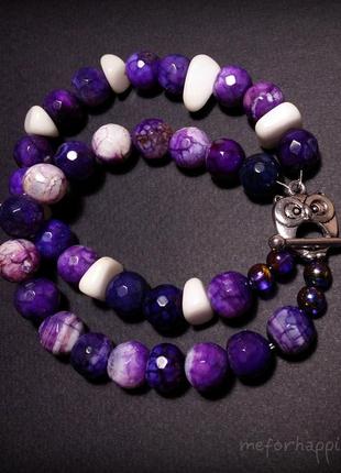 Фиолетовый белый браслет с совой из натурального камня