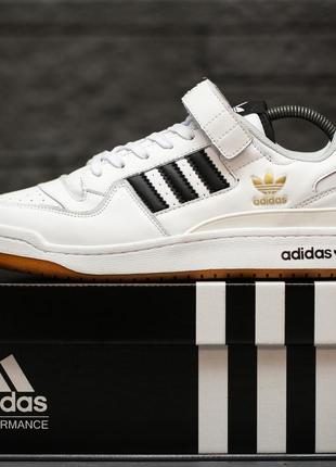 Мужские кроссовки adidas forum low белые с чёрным