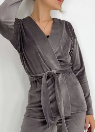 Домашний женский велюровый костюм-пижама с поясом  42-44;46-48;50-52  rin4962-778-pве