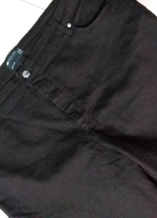 Оригинальные черные джинсы со швом на бедрах 20-22 размера4 фото