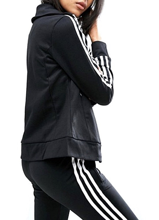 Костюм adidas original europa.оригінал