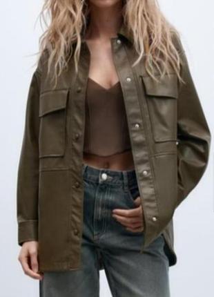 Сорочка з екошкіри zara.
