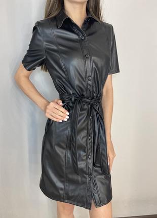 Кожаное черное платье f&f1 фото