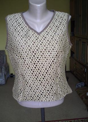 Майка  велика р.44 musas зверху-в сєточку. на підкладі.