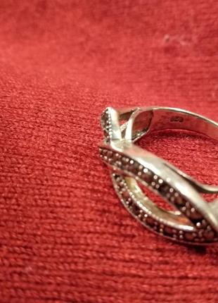 Серебрянный женский перстень 18,55 фото