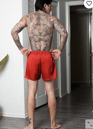 Червоні атласні сатинові шовкові боксерки унісекс сімейки труси від savage fenty by...