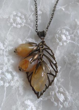 Кулон из натурального камня