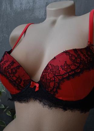Бюстгальтер look