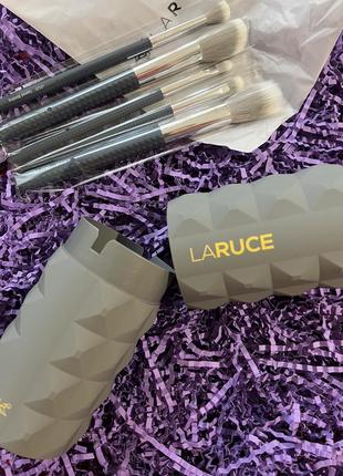 Люксовый набор кистей для макияжа в тубусе от laruce. америка, оригинал2 фото
