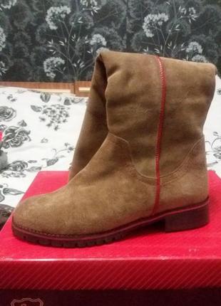 Супер зручні,затишні до теплі високі чобітки