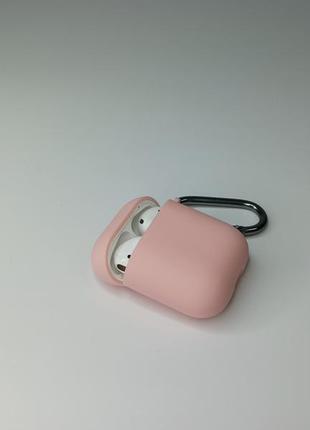 Чохол hand case original для airpods 1 / 2 з карабіном щільний силіконовий чохол для навушників рожевий2 фото