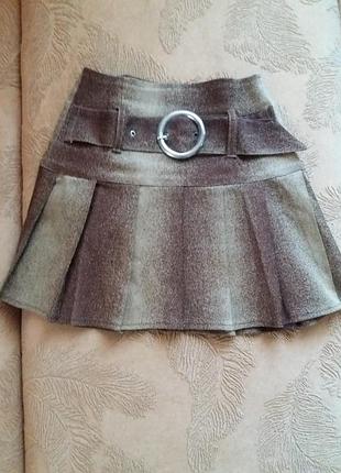 Стильна красива жовта коричнева спідниця з поясом в складки