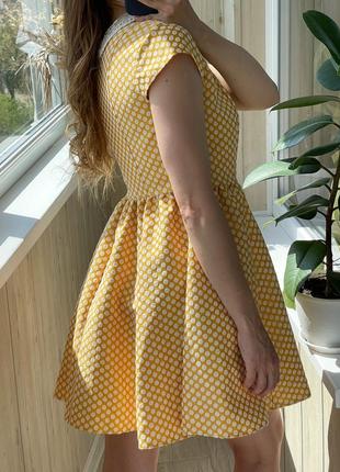Гарна плотна гірчична сукня в горох з комірцем 1+1=35 фото