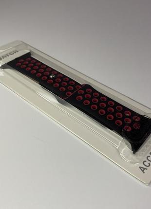 Ремешок для apple watch 42mm/44mm в стиле nike sport band силиконовый браслет черный с красным7 фото