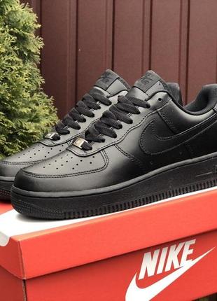 Женские кроссовки nike air force