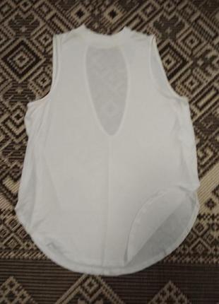 Стильна майка топ блуза з розрізами з боків і вирізьбленої спинкою від even&odd, p. s