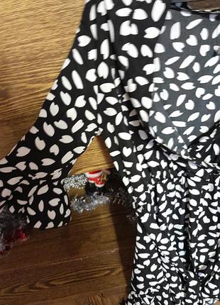 Комбінезон з шортами3 фото