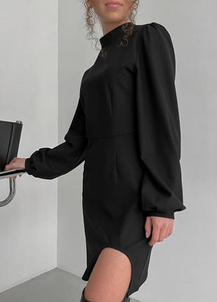 Платье с горловиной и разрезом черное7 фото