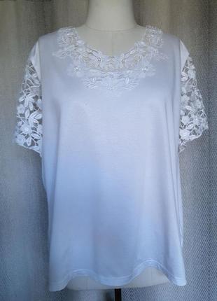Жіноча біла трикотажна блуза, блузка з мереживом riddela3 фото