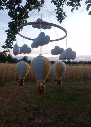 Мобиль "воздушные шары"3 фото