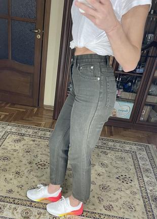 Высокие джинсы моммы mom jeans хаки marks & spencer.4 фото