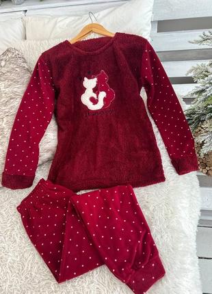 Тепла махрова піжама з маскою для сну