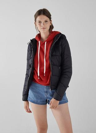 Знижка на нову куртку bershka