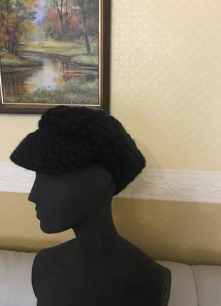 Берет в'язаний