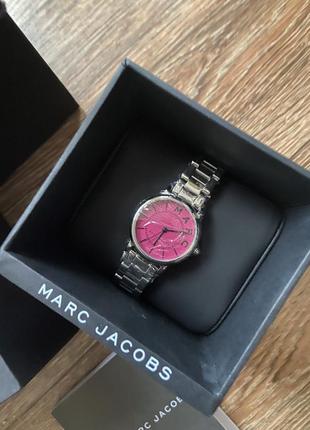 Жіночий годинник marc jacobs roxy fuchsia dial mj35245 фото