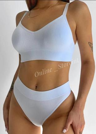 Новиночка! базовый комплект в мелкий рубчик топ + трусики стринги размеры s/m, l/xl застежка на 3 г