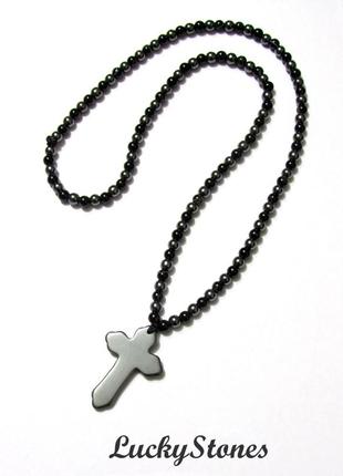Мужские бусы из агата и гематита с крестом.