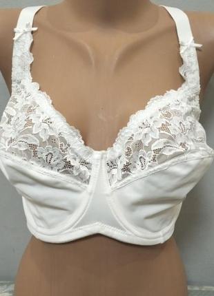 Бюстгальтер тсм