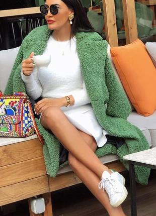 Стильний та теплий светр zara