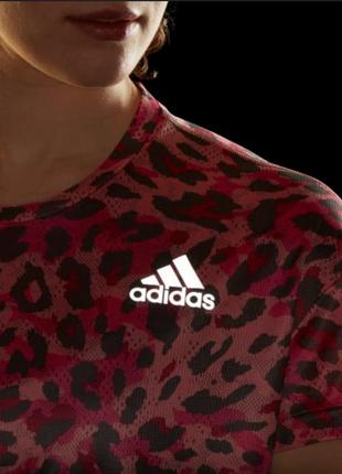 Adidas футболка fast primeblue с графикой10 фото