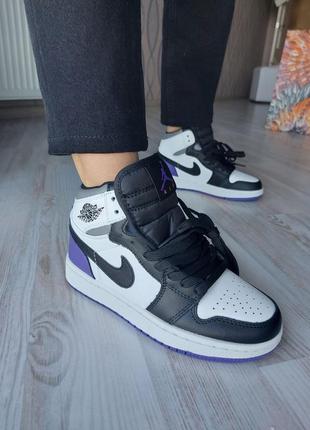 Кросівки жіночі nike air jordan 1 retro purple black1 фото