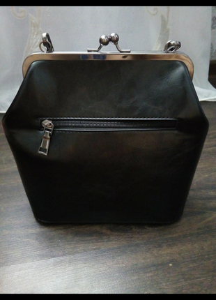 Женская сумочка на цепочке,и с длинным ремешком2 фото