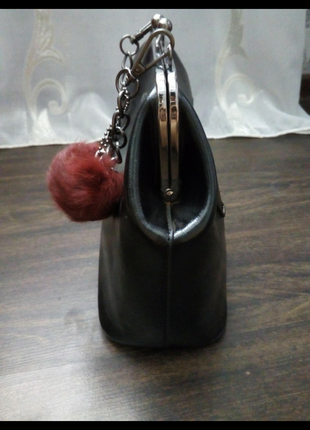 Женская сумочка на цепочке,и с длинным ремешком3 фото